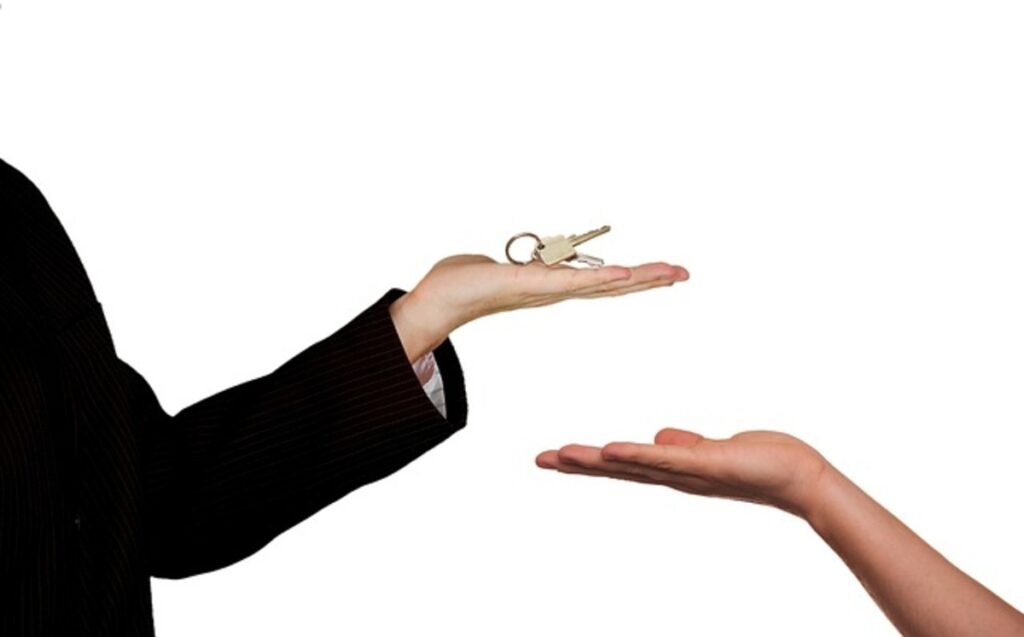 Selling a Home Online