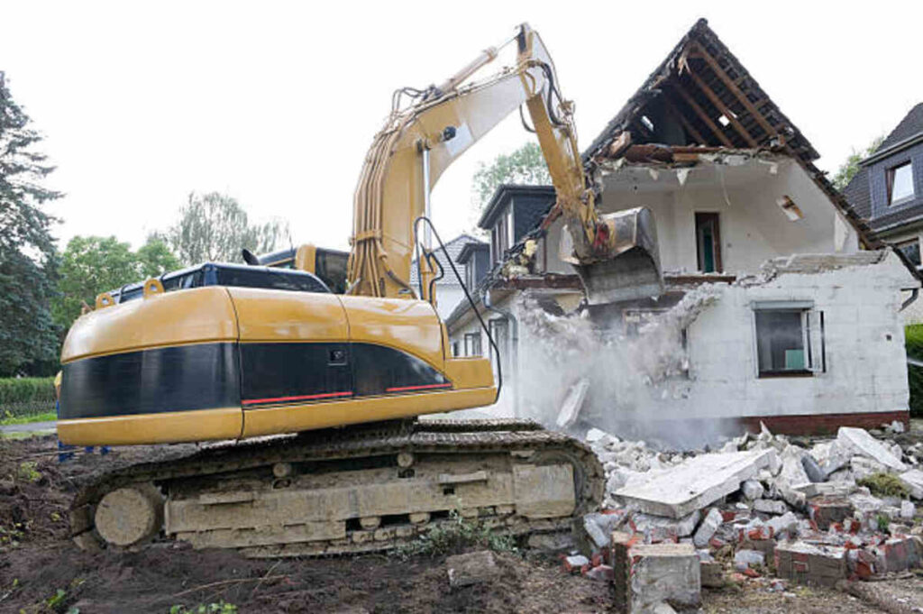 Selecting the most appropriate Demolition Contractor for Your Undertaking